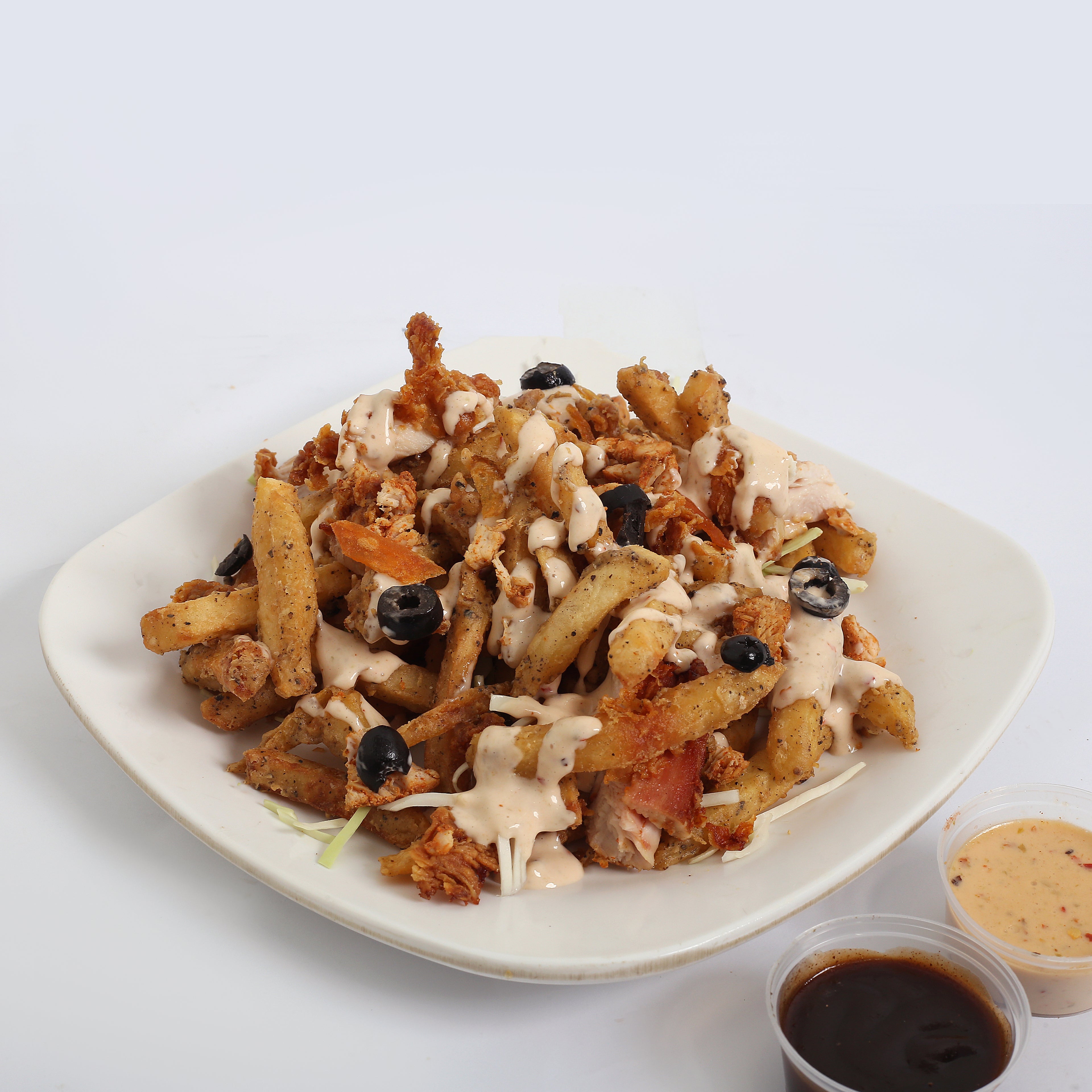 Zinger Loaded Fries (Crispy Chicken & Creamy Sauce)