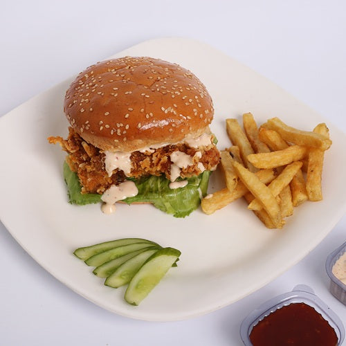 Zinger Crunch Burger | Extra Crispy Chicken Burger in Faisalabad | Kashmiri Foods